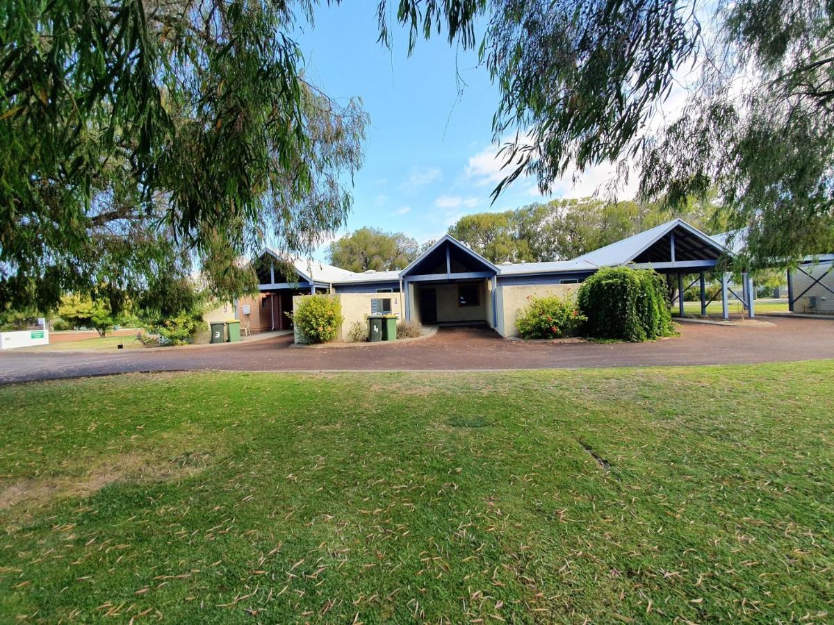 Busselton Holiday Units Exterior foto